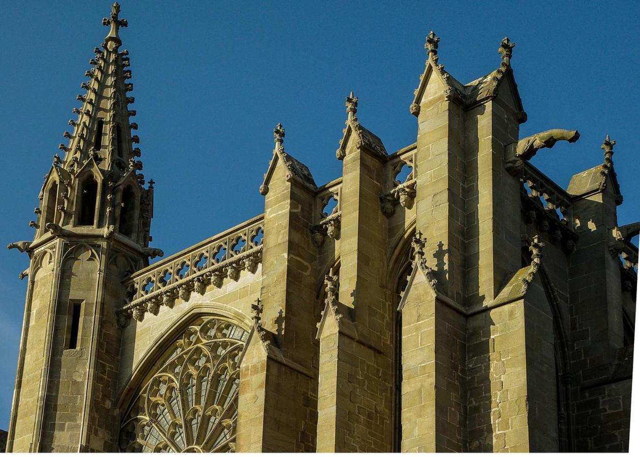 Tout Confort ! Climatisation, Centre-Ville, Parking, Terrasse, Wifi, Netflix Carcassonne Exterior photo