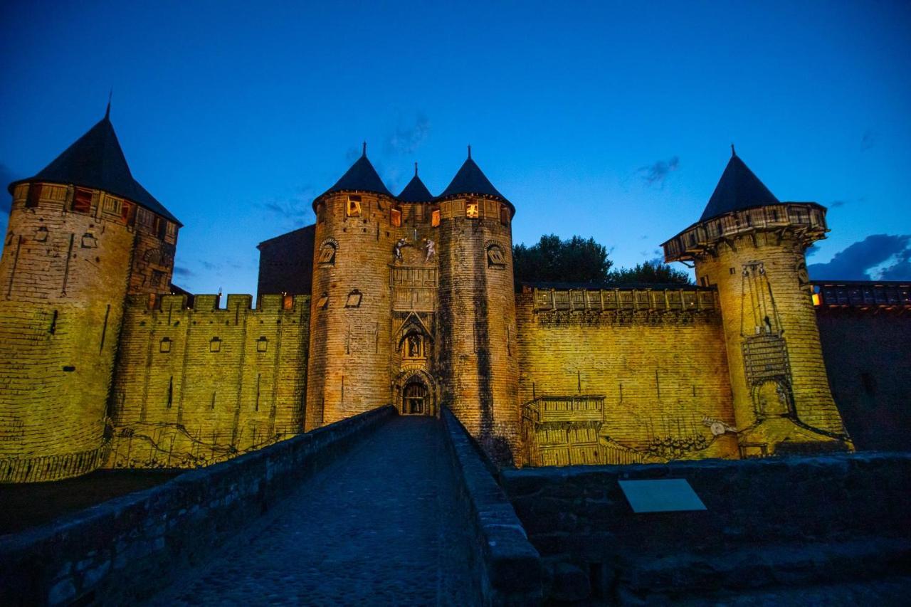 Tout Confort ! Climatisation, Centre-Ville, Parking, Terrasse, Wifi, Netflix Carcassonne Exterior photo