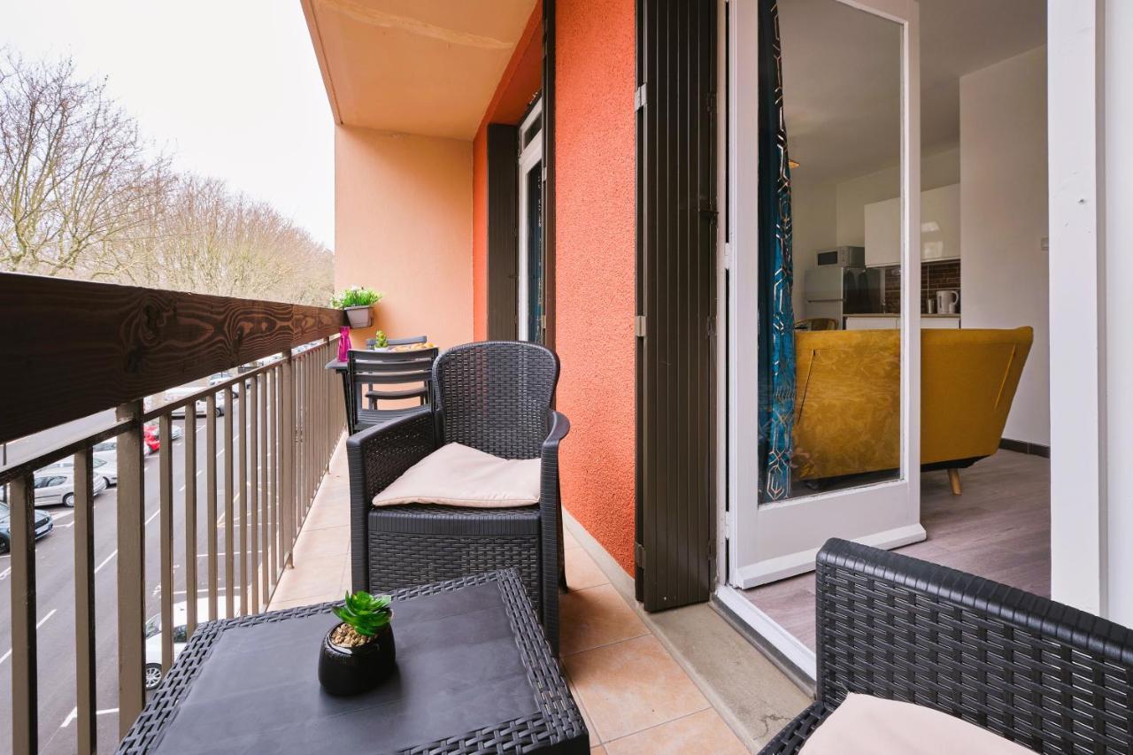 Tout Confort ! Climatisation, Centre-Ville, Parking, Terrasse, Wifi, Netflix Carcassonne Exterior photo